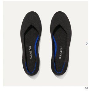 BRAND NEW Rothy's Classic Flats - Black - SIZE 8